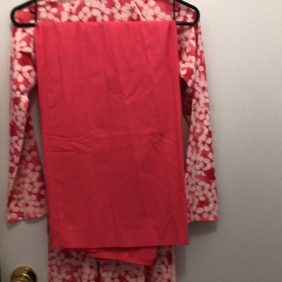 Vietnamese ao dài - Picture 3 of 3